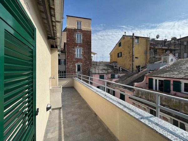 appartamento in vendita a Savona in zona Centro Storico