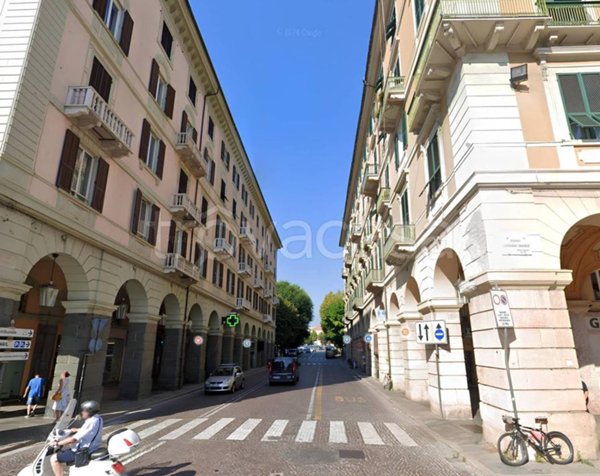 negozio in vendita a Savona
