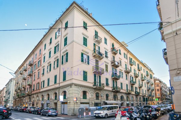 appartamento in vendita a Savona in zona Centro Storico