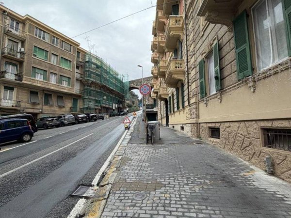 casa indipendente in vendita a Savona