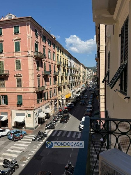 appartamento in vendita a Savona in zona Centro Storico