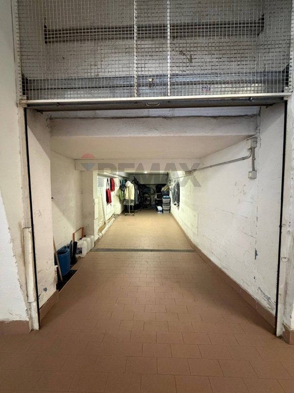 locale di sgombero in vendita a Savona