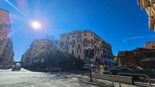 appartamento in vendita a Savona in zona Centro Storico
