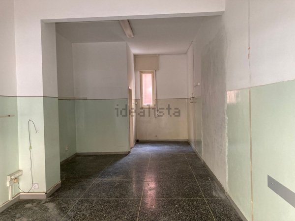 negozio in vendita a Savona