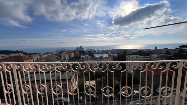 appartamento in vendita a Savona