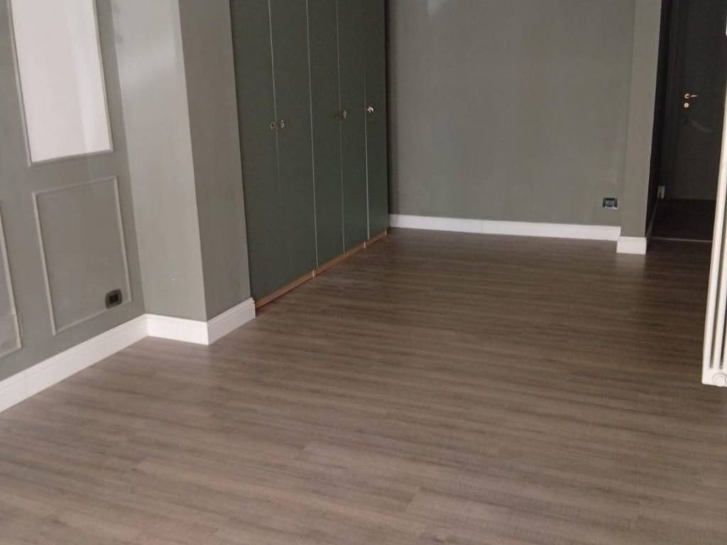 negozio in vendita a Savona in zona Centro Storico