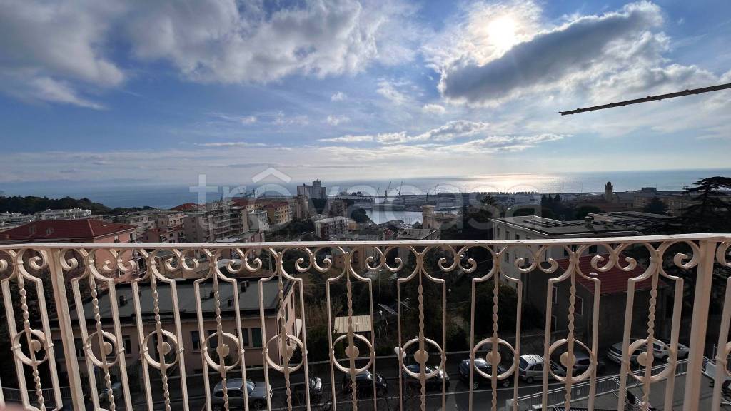 appartamento in vendita a Savona