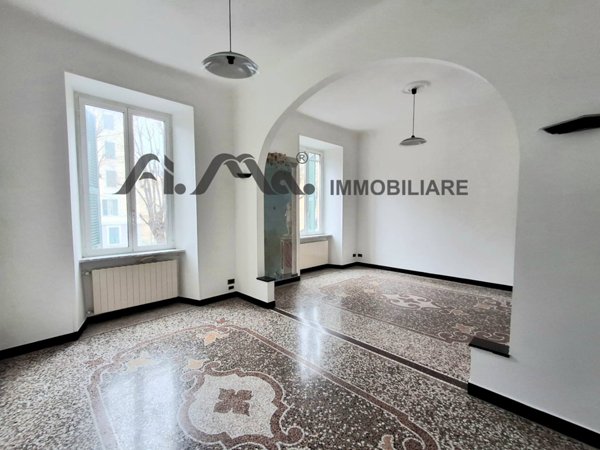 appartamento in vendita a Savona in zona Centro Storico