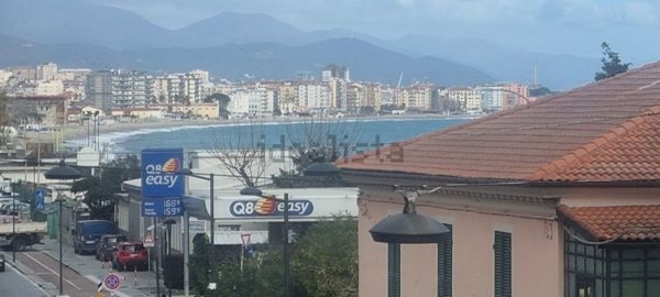 appartamento in vendita a Savona in zona Madonna del Monte