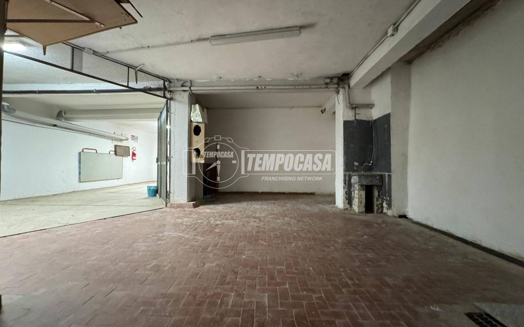 negozio in vendita a Savona