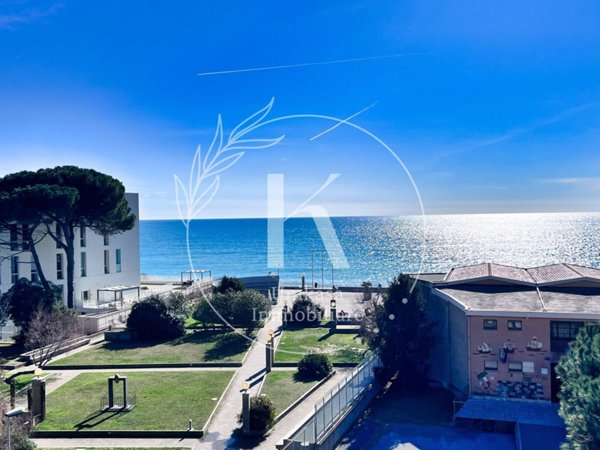 appartamento in vendita a Savona in zona Centro Storico