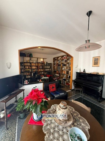 appartamento in vendita a Savona in zona Centro Storico