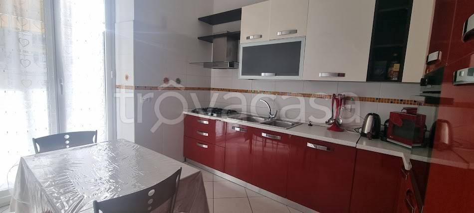 appartamento in vendita a Savona in zona Centro Storico