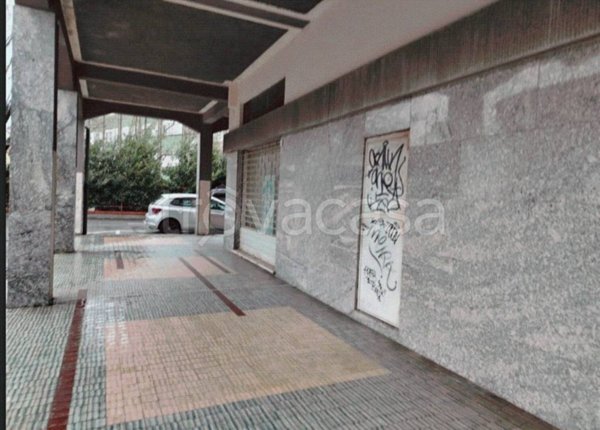 negozio in vendita a Savona