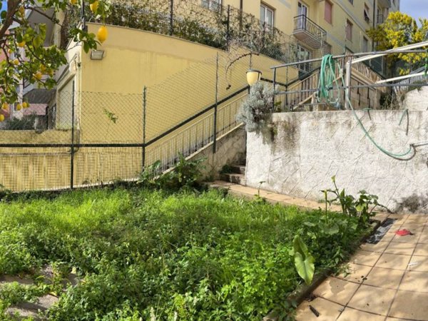 appartamento in vendita a Savona