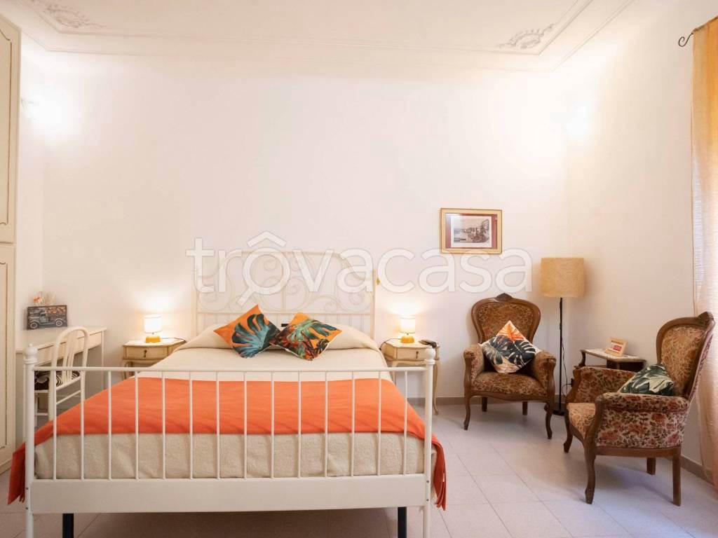 appartamento in vendita a Savona in zona Centro Storico