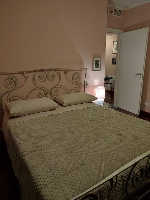 appartamento in vendita a Savona in zona Centro Storico