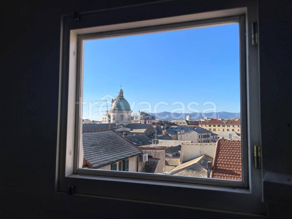 appartamento in vendita a Savona in zona Centro Storico