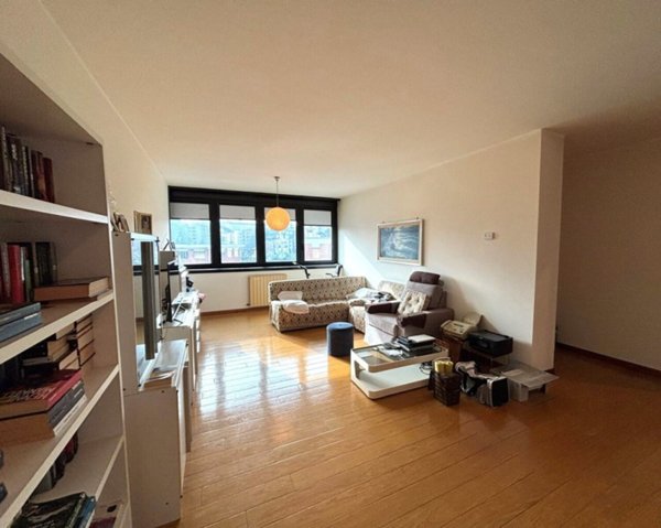 appartamento in vendita a Savona in zona Centro Storico