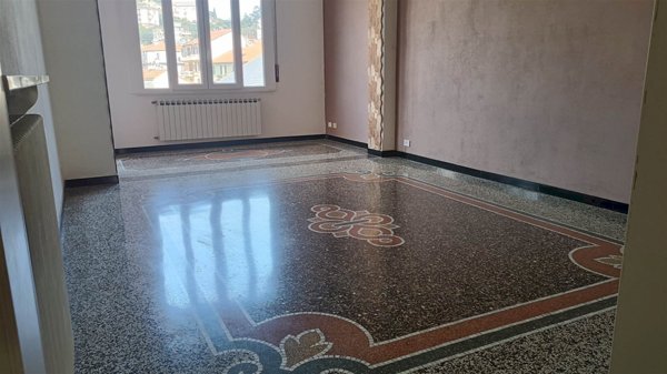 appartamento in vendita a Savona