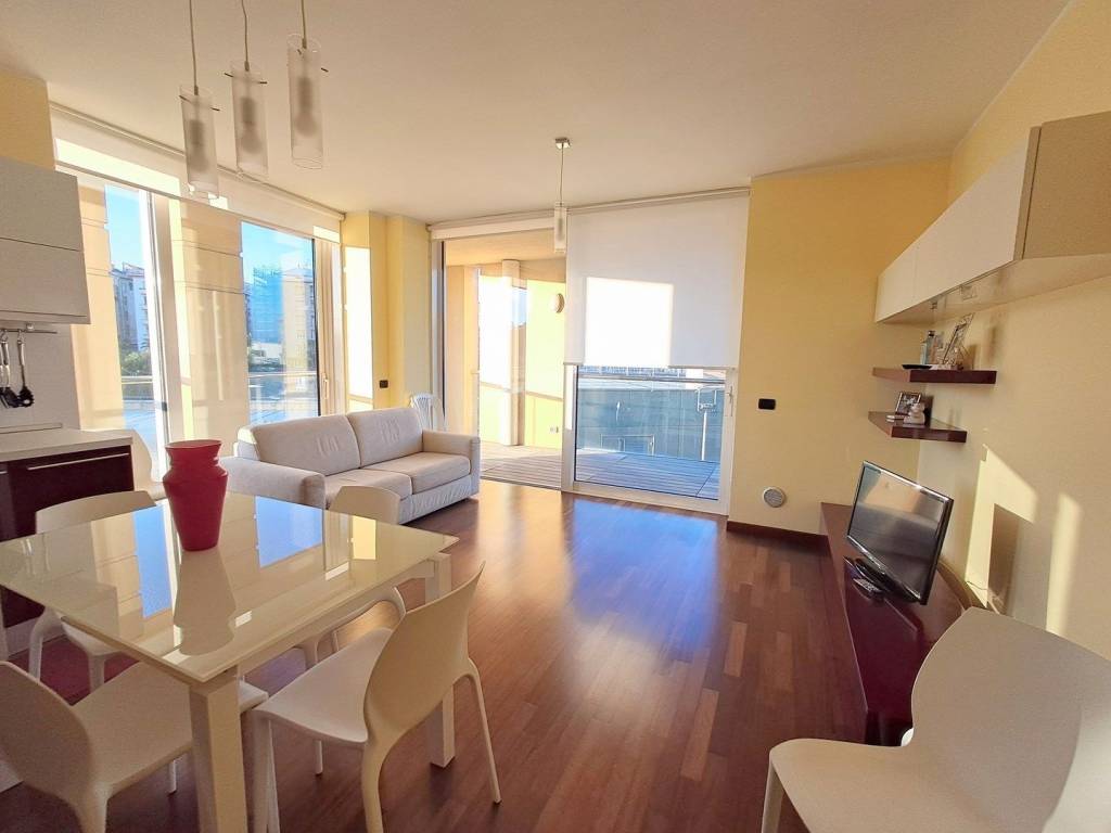 appartamento in vendita a Savona in zona Centro Storico