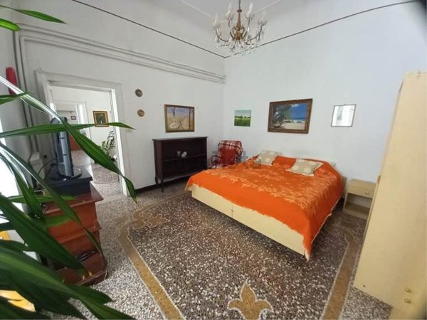 appartamento in vendita a Savona in zona Centro Storico