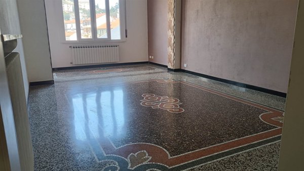 appartamento in vendita a Savona