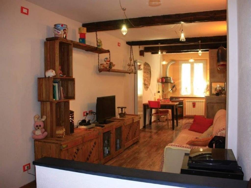 appartamento in vendita a Savona in zona Centro Storico