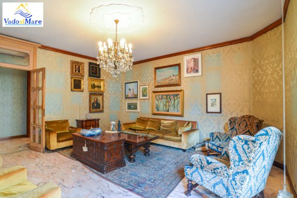 appartamento in vendita a Savona in zona Centro Storico