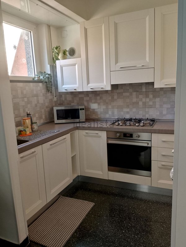 appartamento in vendita a Savona in zona Centro Storico