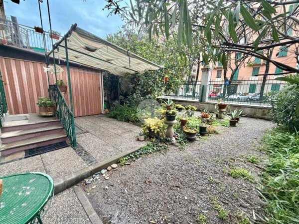 appartamento in vendita a Savona in zona Centro Storico