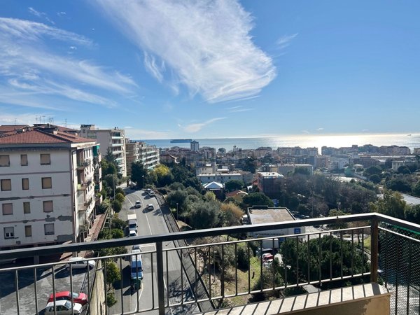 appartamento in vendita a Savona