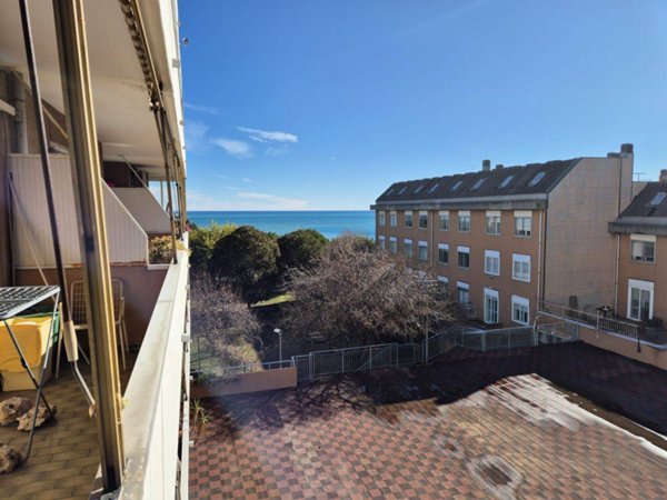 appartamento in vendita a Savona