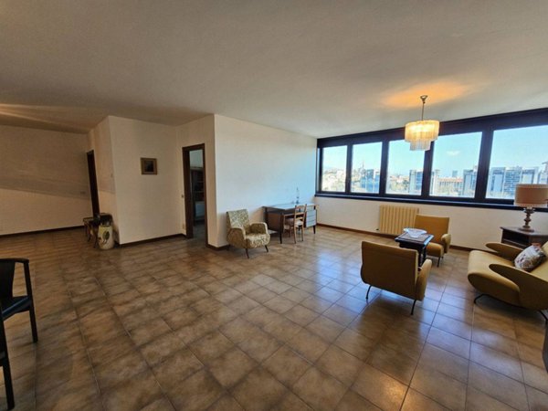 appartamento in vendita a Savona in zona Centro Storico