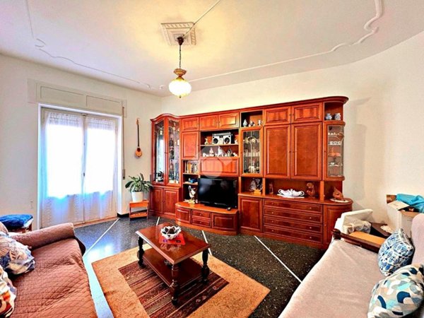 appartamento in vendita a Savona in zona Centro Storico