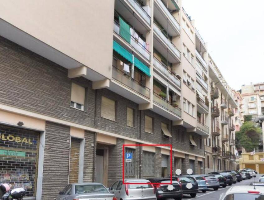 negozio in vendita a Savona