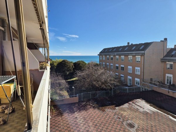 appartamento in vendita a Savona