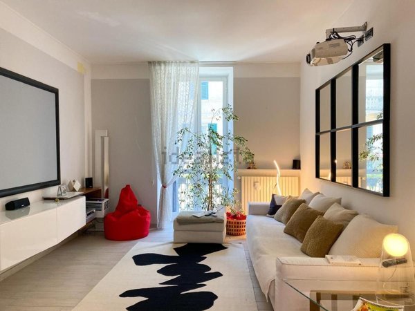 appartamento in vendita a Savona in zona Centro Storico