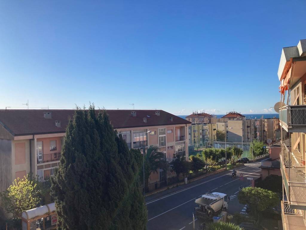 appartamento in vendita a Savona