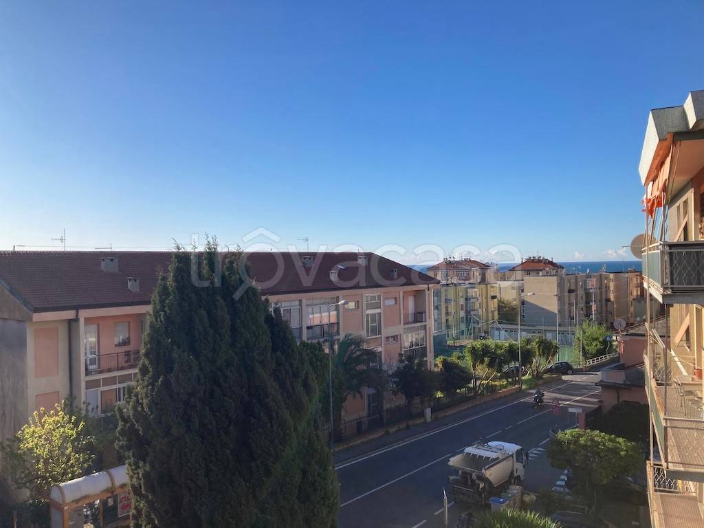 appartamento in vendita a Savona