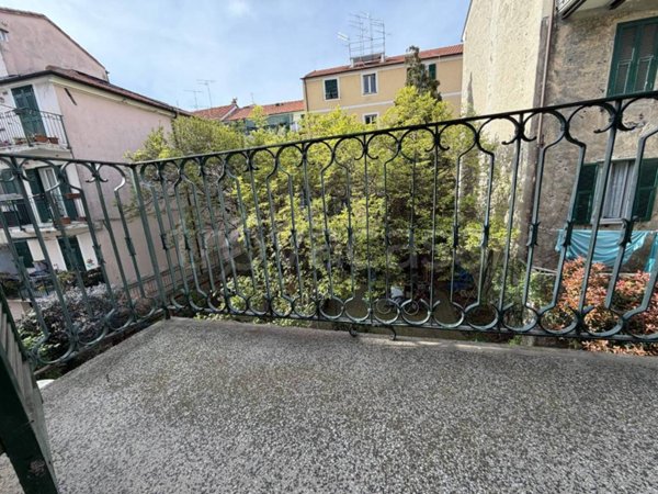 appartamento in vendita a Savona