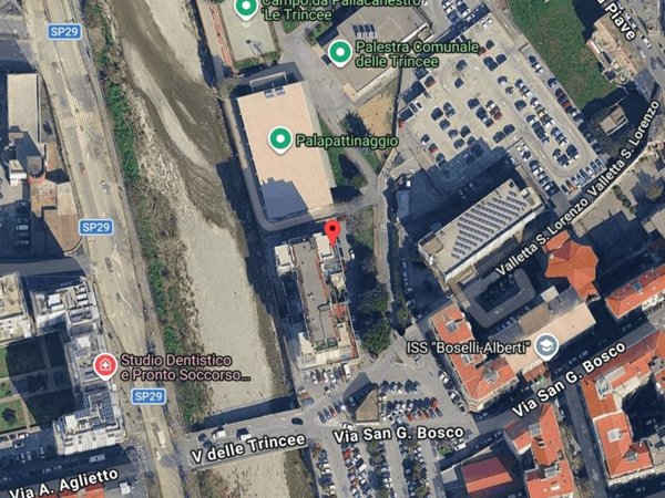 negozio in vendita a Savona