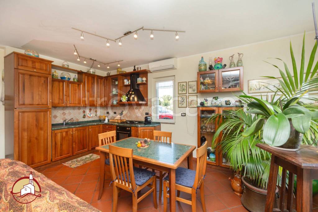 casa indipendente in vendita a Savona
