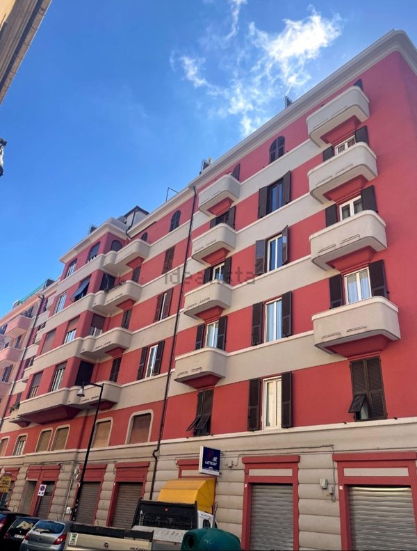 appartamento in vendita a Savona in zona Centro Storico