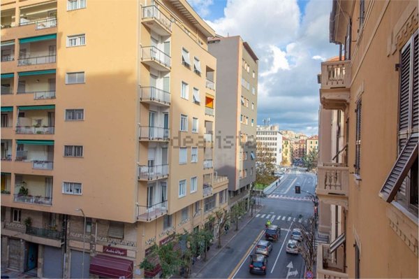 appartamento in vendita a Savona in zona Centro Storico