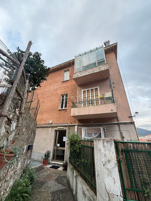 appartamento in vendita a Savona