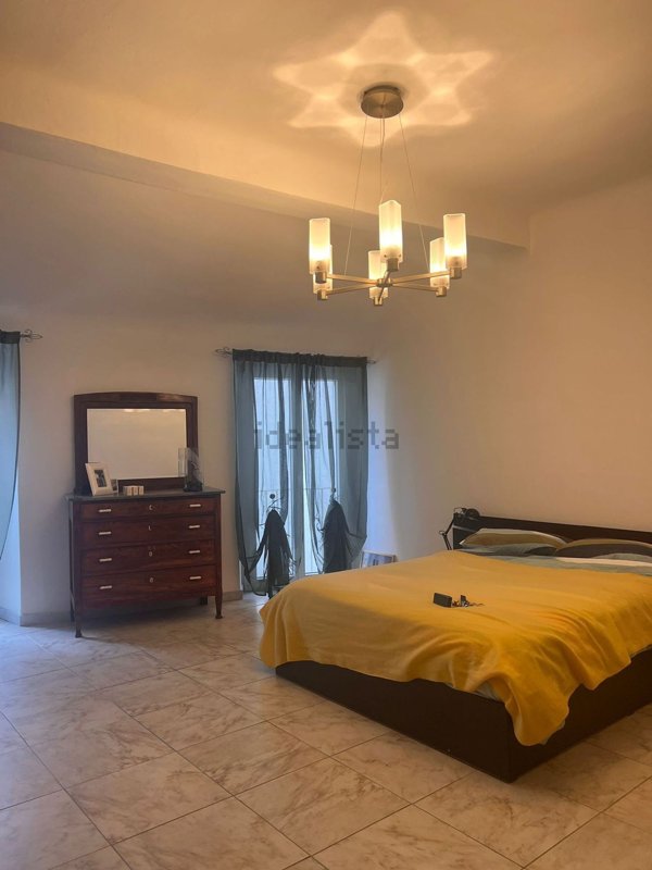 appartamento in vendita a Savona in zona Centro Storico