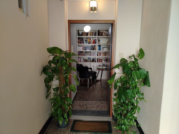 appartamento in vendita a Savona in zona Centro Storico