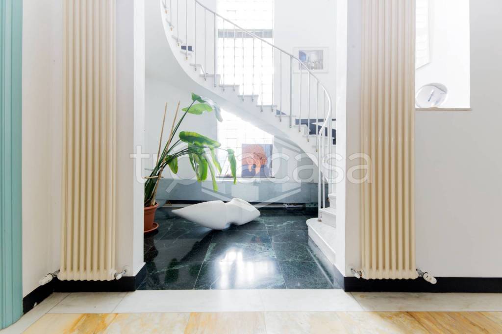 casa indipendente in vendita a Savona