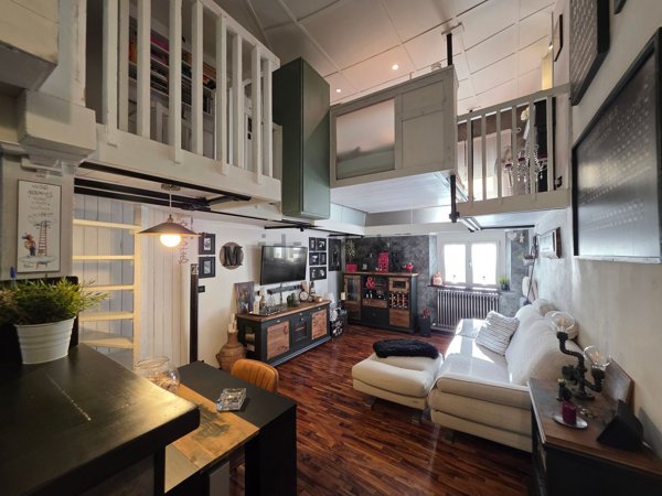 appartamento in vendita a Savona in zona Centro Storico